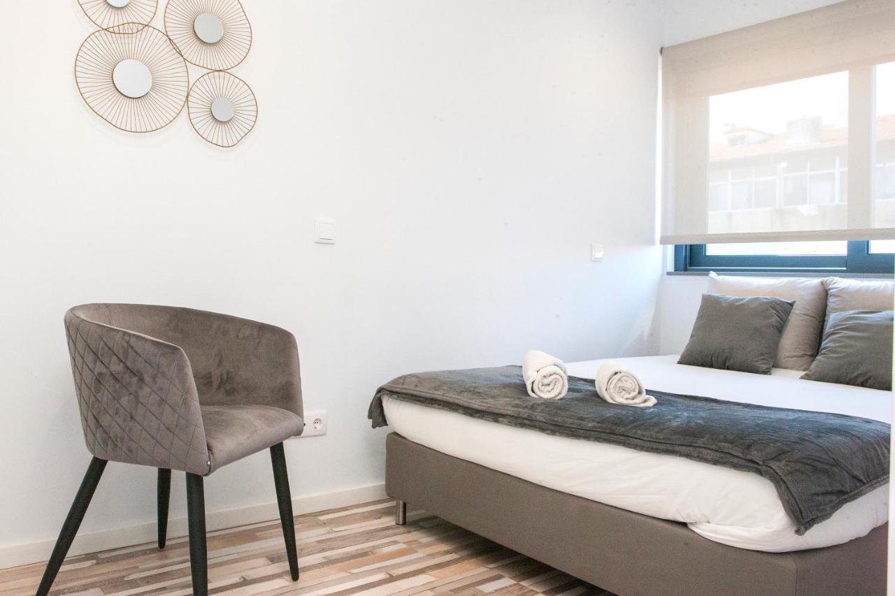 Host Wise - Amadeo Apartments Vila Nova de Gaia Esterno foto